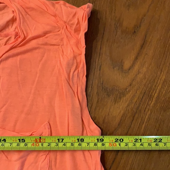 Gap Rayon Sleeveless T-shirt Sz L (Pink Salmon Colour) - Picture 5 of 5